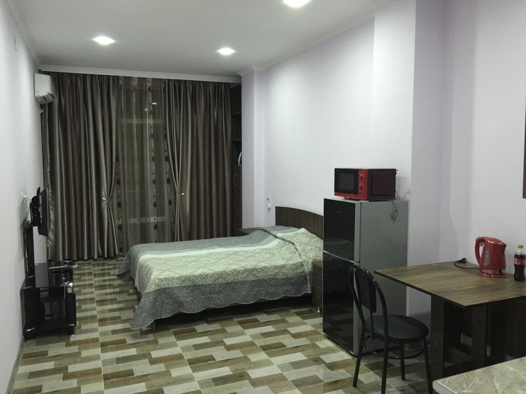 Apartment Pshavela 16 Batumi Exteriör bild